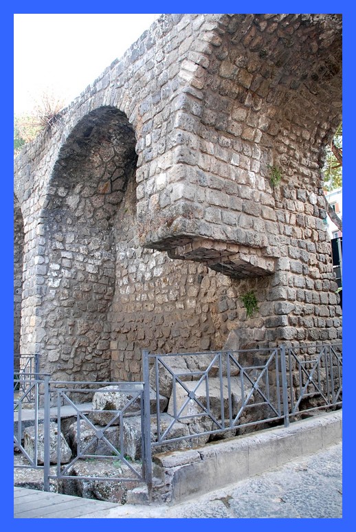 Sorrento: le antiche porte della città
